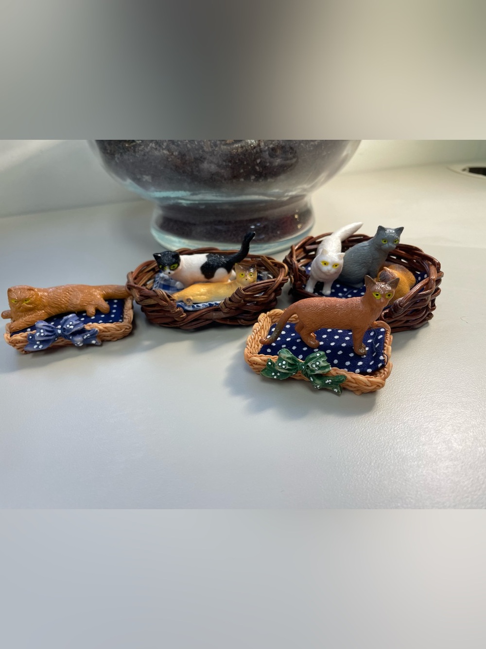 Purr-fectly Petite: Miniature Cat Figurine Collection